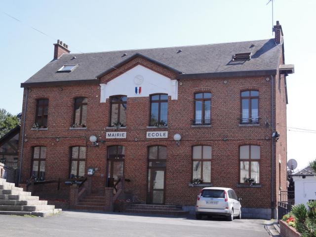 Dimont (Nord, Fr) mairie-école
