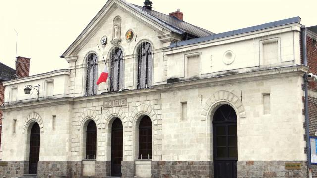La Mairie de Maing
