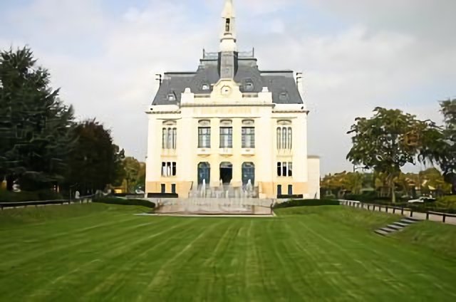Hôtel de ville d'Aulnoye-Aymeries
