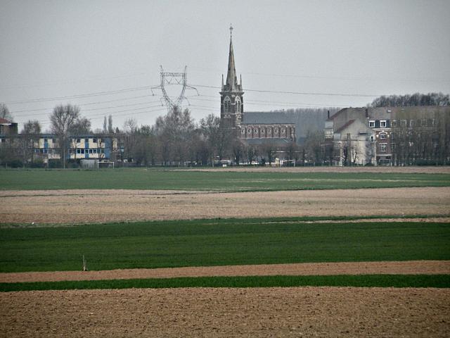 Église et bourg de Beaucamps-Ligny.