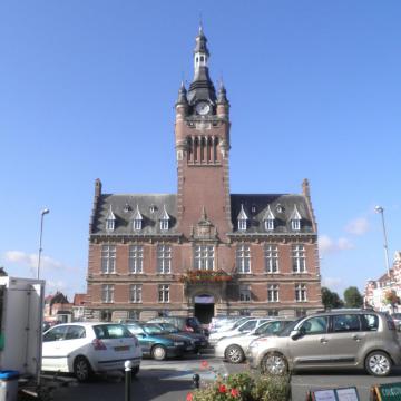 Hôtel de Ville de Merville, inauguré en 1929.