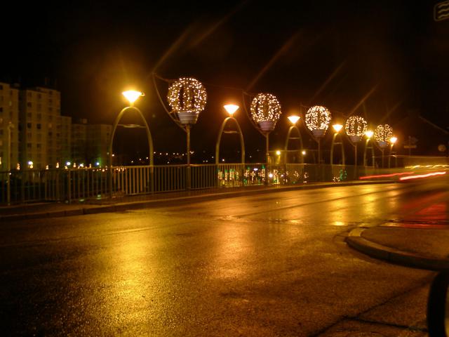 Pont sur la Sambre Noël 2006.