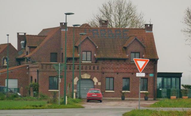 Le Carrefour de l'Arbre, à Gruson, le secteur 4 du Paris-Roubaix Nord.- France.