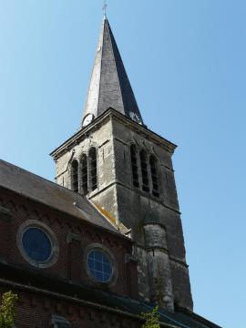 Le clocher de l'église de Quiévy