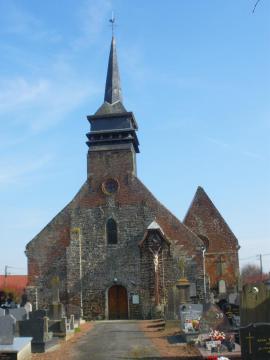 Vue de l'église Saint-Omer de Zermezeele.