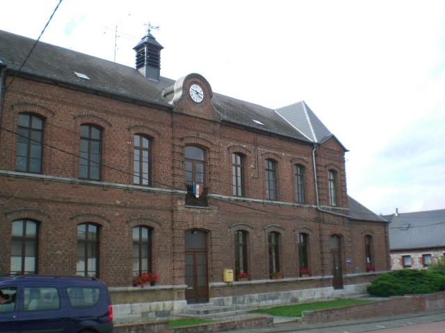 mairie d'hestrud nord france