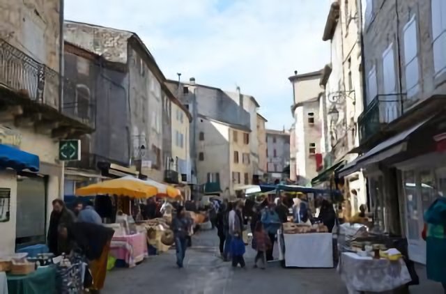 [Rhône-Alpes] Marché Les Vans 10.03.2012 France