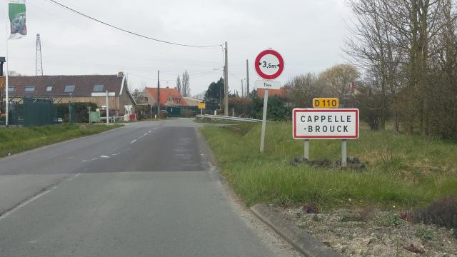 Vue d'une entrée de Cappelle-Brouck.