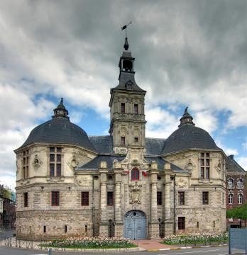 L'échevinage de l'abbaye de Saint-Amand-les-Eaux (Nord).