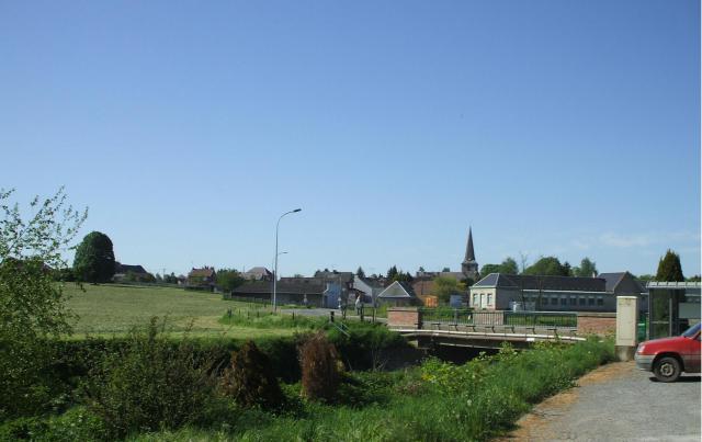 vue de Image:Église Cartignies.JPG