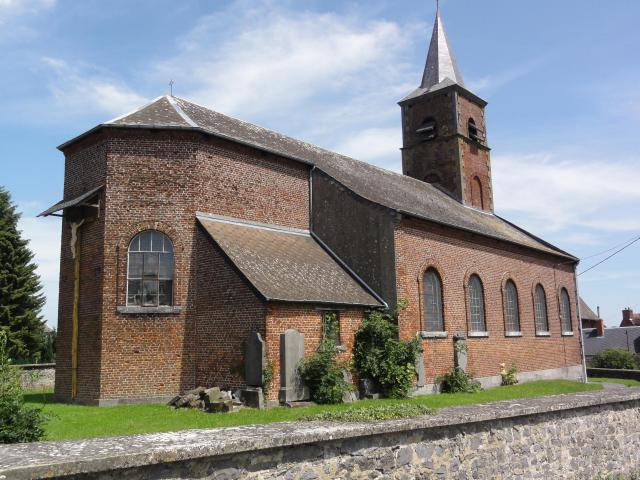 Bettrechies (Nord, Fr) église, vue latérale