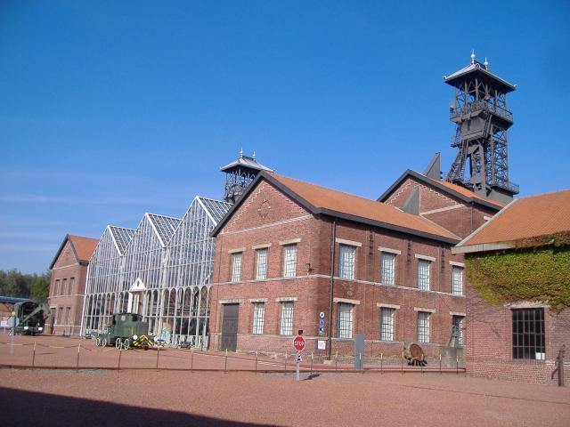 Ancienne mine de charbon Delloye à Lewarde , devenue en 1982 le Centre historique minier de Lewarde.