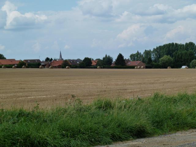 La balade du Menhir Sommaing Nord.- France.