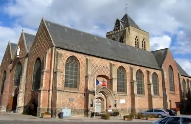 Esquelbecq, L’église Saint-Folquin (Fiche Mérimée PA00107518)