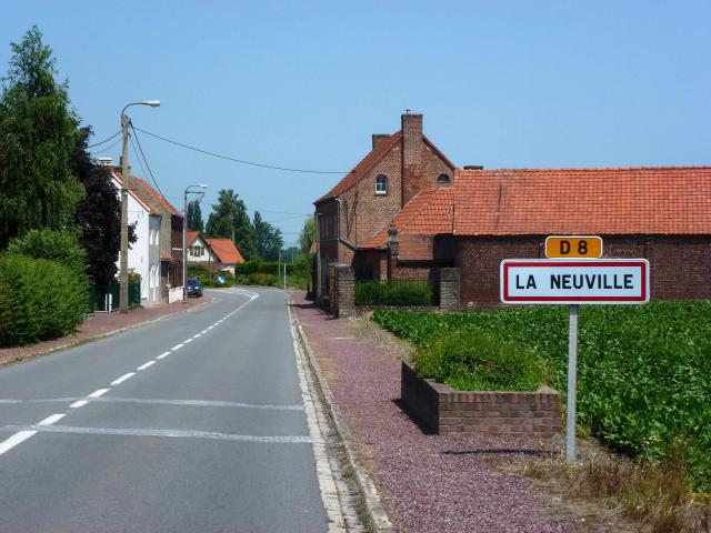 La Neuville (Nord, Fr) city limit sign