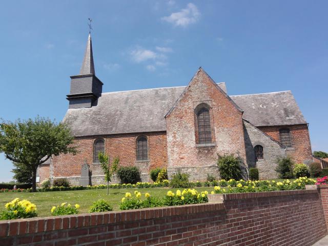 Beaurepaire-sur-Sambre (Nord, Fr) église, vue latérale