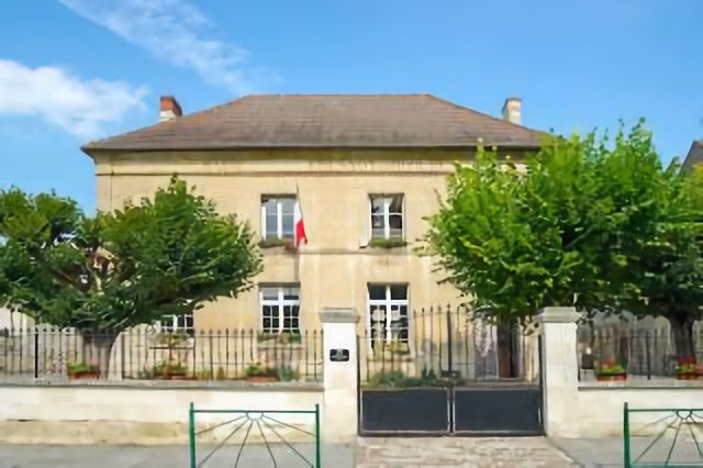 Mairie de Fresnoy la Riviére