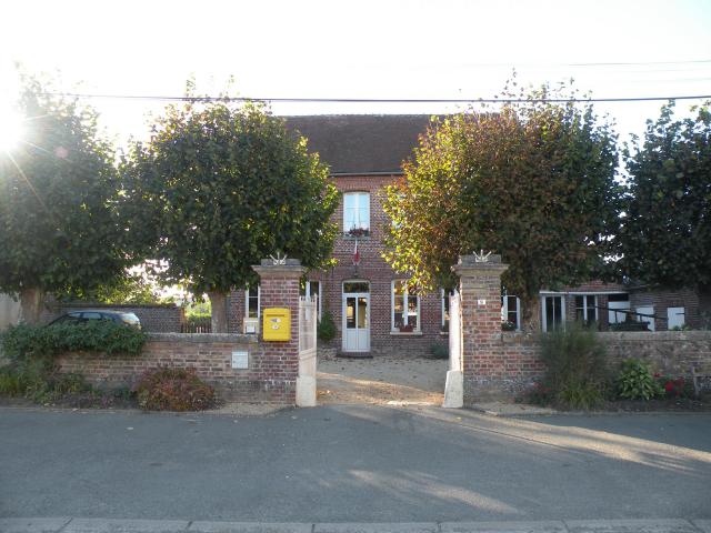mairie de La Neuville-Garnier