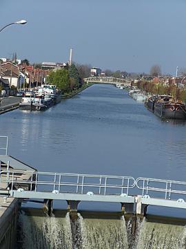 Ecluse sur le canal de l'Oise # Longueil-Annel