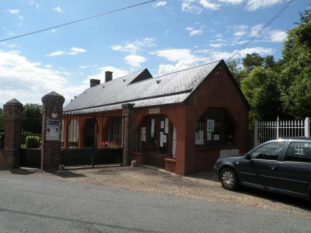 mairie de Montherlant (Oise)
