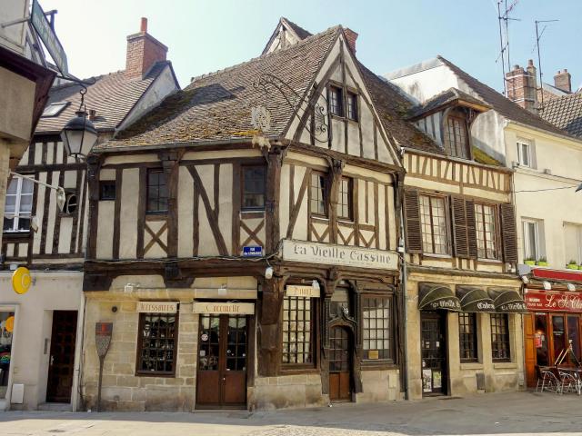 La vieille Cassine, 10 rue des Lombards.