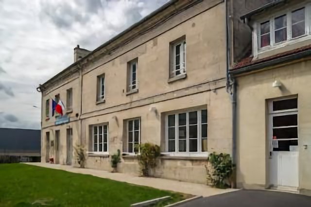 Mairie de Tracy le Mont