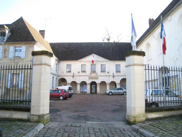 Mairie de Chaumont en Vexin, Oise, France