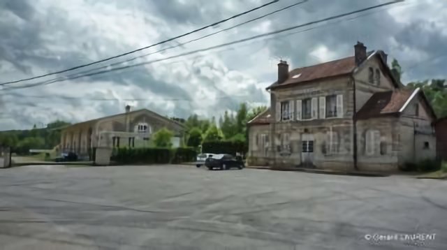Béthisy-Saint-Pierre - Place de la gare