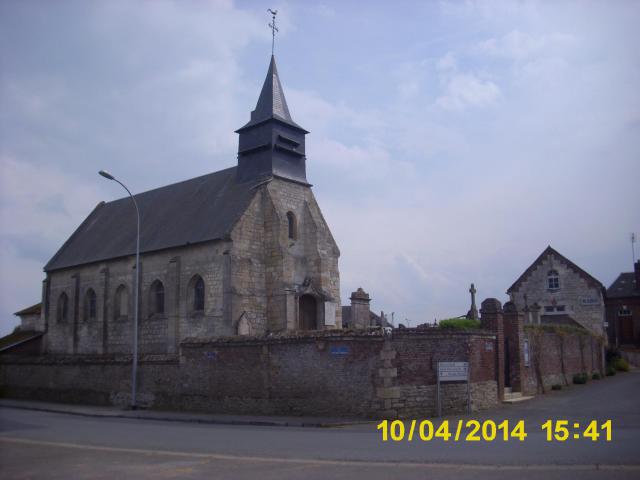 Mairie et église d'Erquinvillers