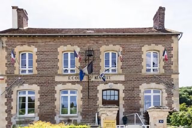 Mairie de SAINT VAAST de LONGMONT - 60410