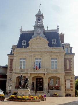 La mairie.