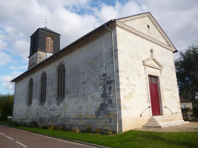 Eglise Saint-Sébastien du Mesnil-sur-Bulles (Oise).