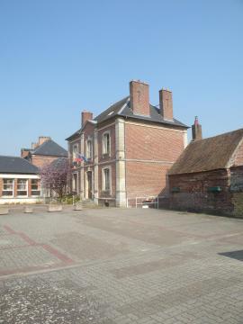 mairie de Warluis