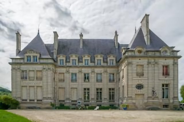 Château de Tracy le Val