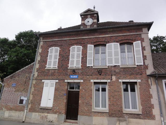 Le Fayel (Oise), la mairie.