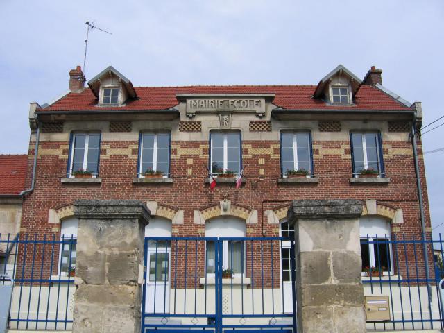 Mairie-École de Cannectancourt, Oise, France
