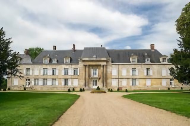 Château d'Humiéres à Monchy-Humières