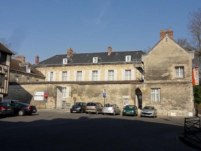 Hôtel de Songeons-Bicquilley - musée Antoine-Vivenel.