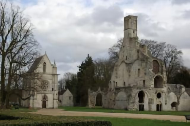 Chapelle Sainte Marie et abbaye de Châalis.
