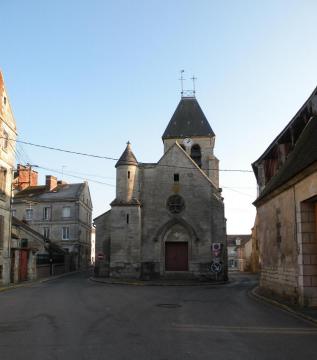 église de la commune de Neuilly-en-Thelle, oise france