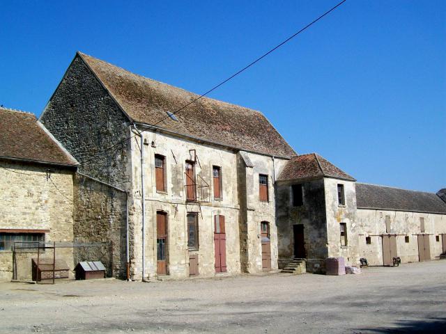 Le logis de l'ancienne grange monastique de Fourcheret, qui a perdu sa fonction avec la construction d'un manoir à côté de l'entrée de la…