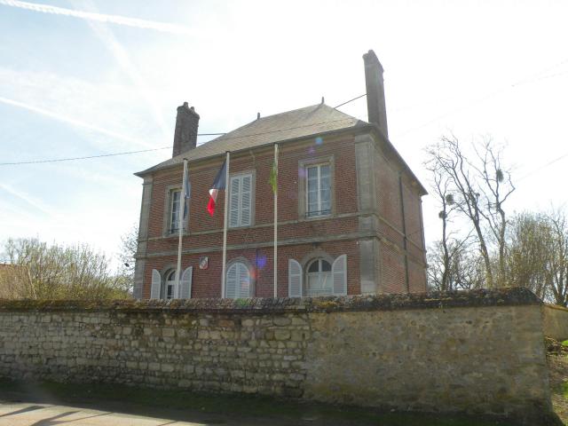 Fay-les-Étangs mairie