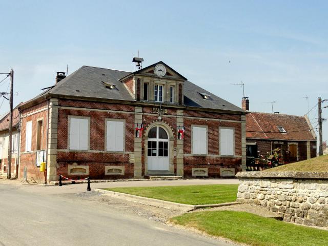 La mairie.