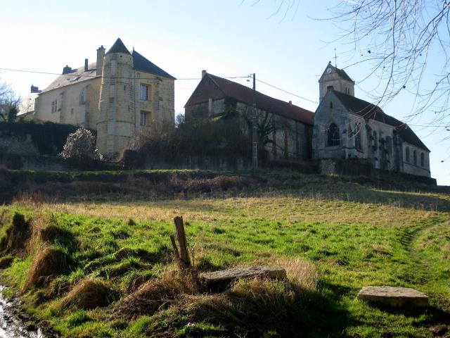 L'église de Tourly, Oise, France