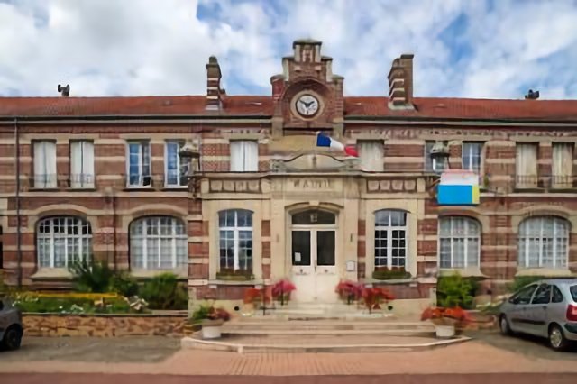 Mairie de Pont- l'Evêque