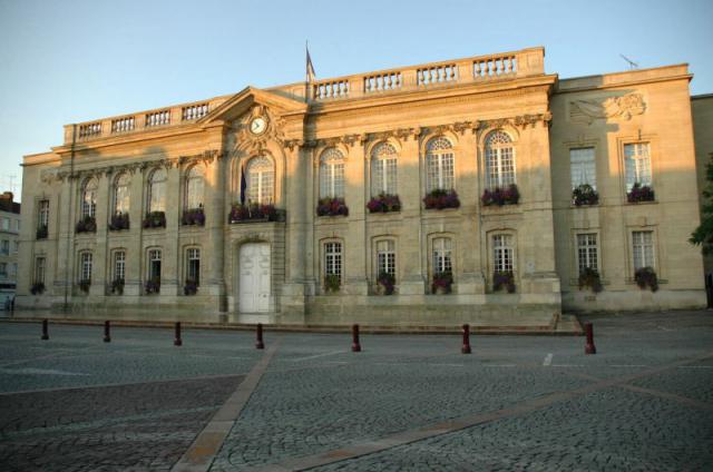 Mairie de Beauvais, bâtiment construit en 1752.