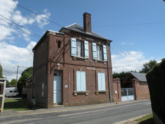 mairie école de Ressons-l'Abbaye