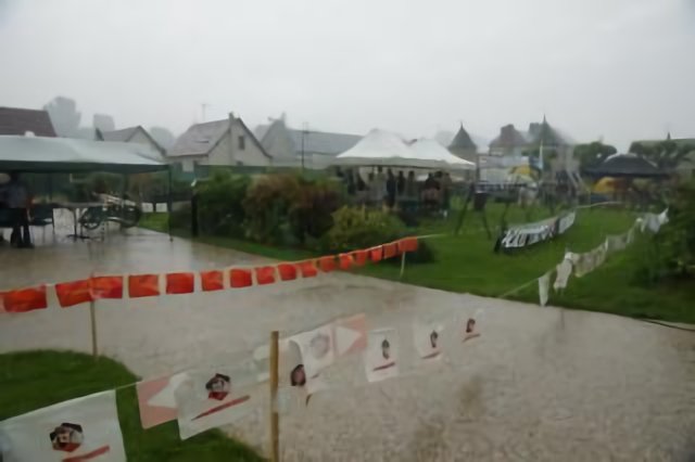 Course 3 heures des Crocodiles Velo tout terrain Courcelles Les Gisors 6 Juin 2010有地形法国自行车比赛