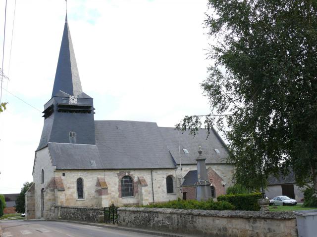 Doméliers : L'église Saint-Martin