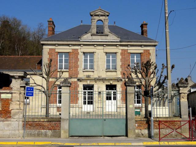 La mairie de Béthisy-Saint-Martin.